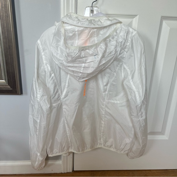 Zyia Lightweight Hooded Activewear Jacket/Windbreaker - Size S - Picture 4 of 5